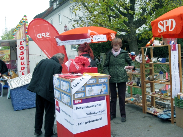 Kirchweih 2012 – Tombola für die Petershausener Schokolade