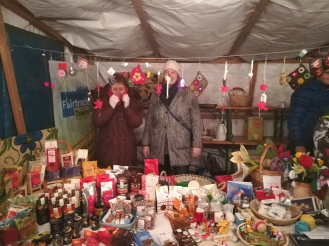 Fairkaufladen beim Christkindlmarkt der Katholischen Pfarrgemeinde St. Laurentius