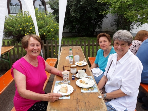 Beim Ziegelberger Dorffest wurde Petershausener Kaffee ausgeschenkt