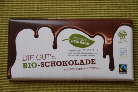 Die „Gute Schokolade“ und die Fairbindung zwischen der Grundschule Petershausen und dem Fairkaufladen