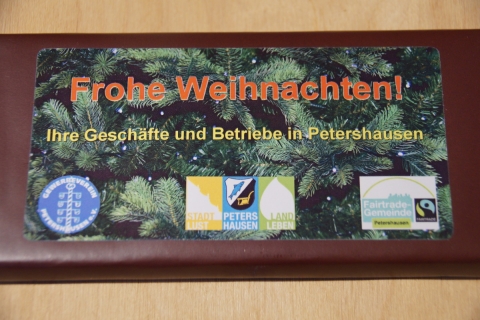 Gewerbeverein Petershausen verschenkt wieder fair gehandelte Schokoladen an seine Mitglieder